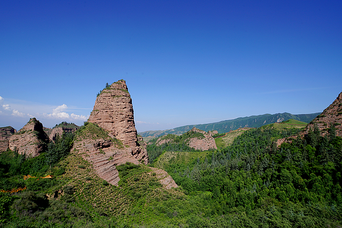 在<a href='http://travel.sina.com.cn/qinghai-lvyou/?from=b-keyword' target='_blank'>青海</a>,浊浪滔天的黄河也可以如此清澈美丽